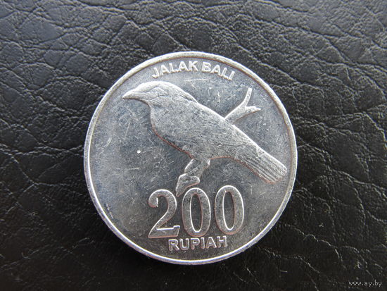 Индонезия. 200 рупий. 2003. С 20 копеек. Распродажа коллекции. Смотрите другие лоты.