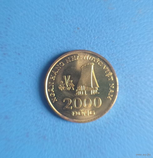Вьетнам 2000 донг 2003 год