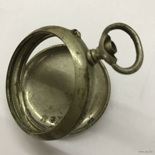 Корпус карманных часов.с изобр.паравоза.