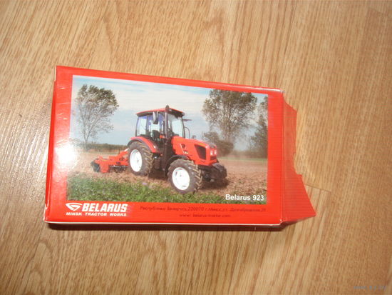 Трактор Беларусь . Пластмасса . Россия . Машинка . Модель