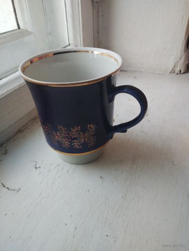 Кружка (кобальт с позолотой) диаметр 10 см.