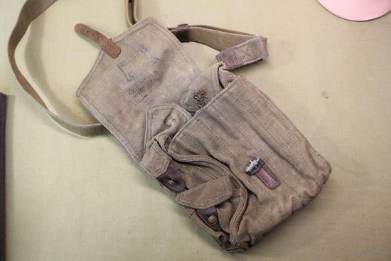 Подсумок АК-47 на 5 маг. СССР. Распродажа коллекции вещей. С РУБЛЯ! АУКЦИОН!