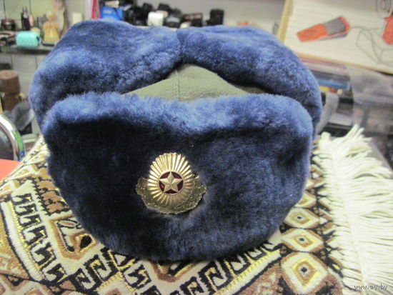Шапка-ушанка ВС РБ на 57 размер.