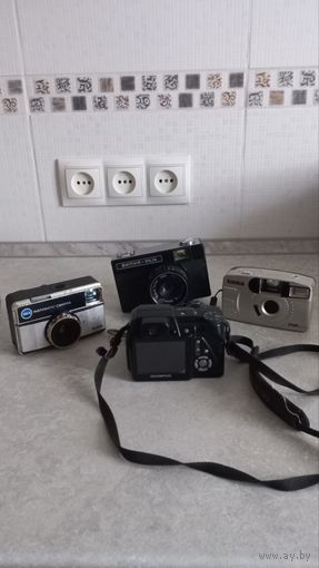 Фотоаппараты одним лотом