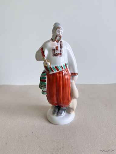 СТАТУЭТКА ФАРФОРОВАЯ  "КАРАСЬ". РЕДКИЙ ВАРИАНТ!!! НЕБОЛЬШОГО РАЗМЕРА - 16*7*5 СМ. 1976-1991 ГОДА. КИЕВ. КЭКХЗ. УКРАИНА.  СМ.ФОТО И ОПИСАНИЕ.