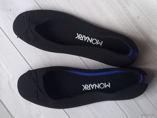 Балетки чёрные и бежевые.39 размер.Новые