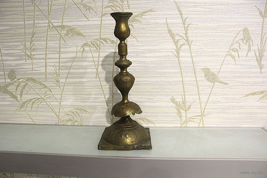 ПОДСВ ЕЧНИК тип ВАЗА 19 век,предпологаю ВАРШАВА