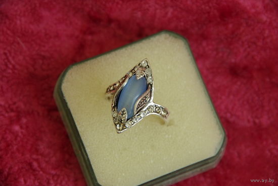 Кольцо , серебро 925 пр.  ( Р. 19 )