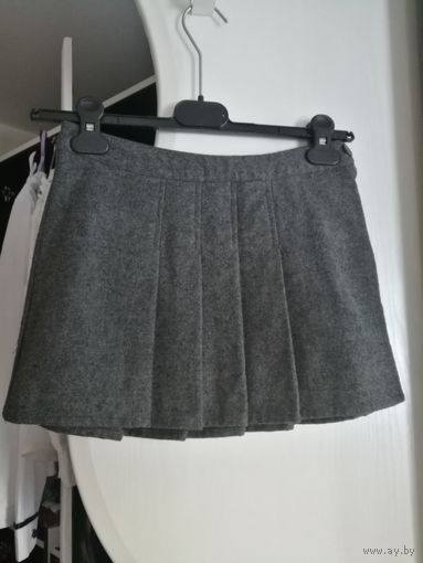 Юбочка L.O.G.G. by H&M, р.134. Натуральный состав. Подойдет для школы