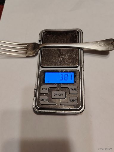 Серебряная вилка