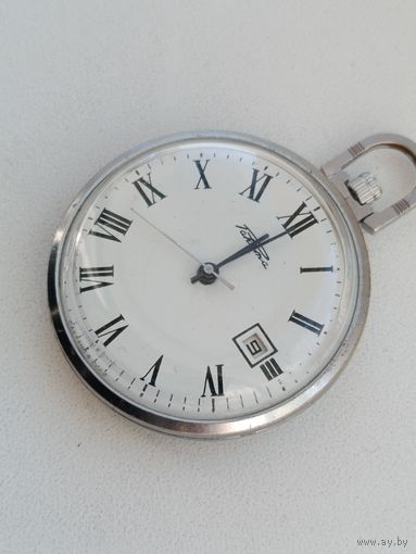 Часы,баланс цел,некоторое время идут и остававливаться. Требуют обслуживания , т.к. долго лежали без хода.