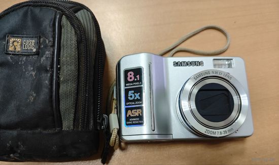 Фотоаппарат цифровой Samsung lens 39mm Zoom. Исправный