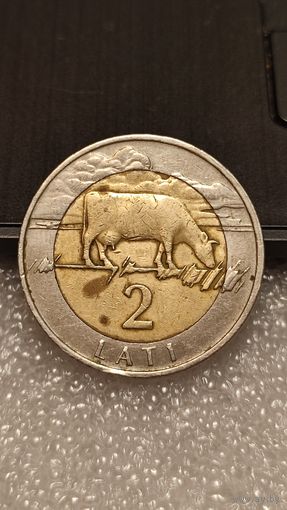 2 лата 1999 Латвия