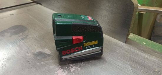 Лазерный нивелир PCL 20 Bosch 2D б/у
