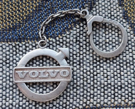 Брелок-эмблема бренда "Volvo". Серебро 925! Швецкие автомобили марки Вольва. Сторгуй за свою цену, предложи обмен! Y