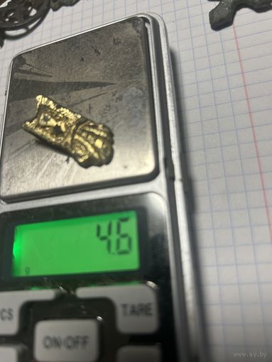 Старинный ременной наконечник в позолоте