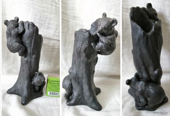Медвежата на пне, карандашница. Чугунное литьё.