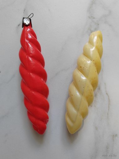 Елочные игрушки. Шишки. СССР.