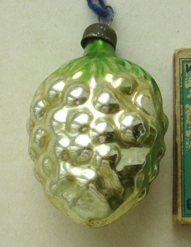 Ёлочная игрушка. В-60.