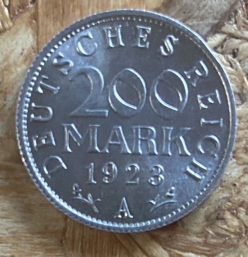 Монета 200 марок 1923 год. Веймарская республика. Монетный двор Берлин.