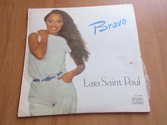 LARA SAINT PAUL