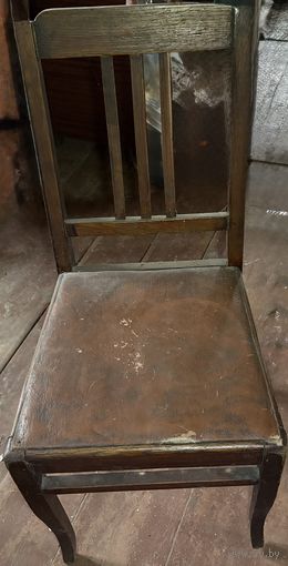 Стулья полумягкие и жесткие, старинные