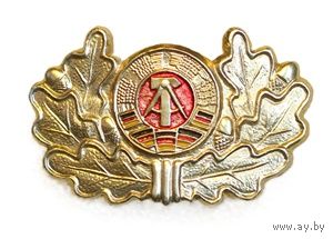 Кокарда ГДР. Без крепежных усов