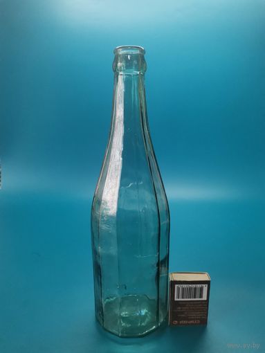 Бутылка СССР 30-х 12 граней.