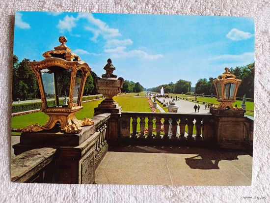 Мюнхен. Вид в парке замка Нимфенбург