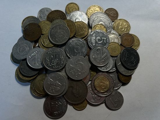 100 монет разных стран