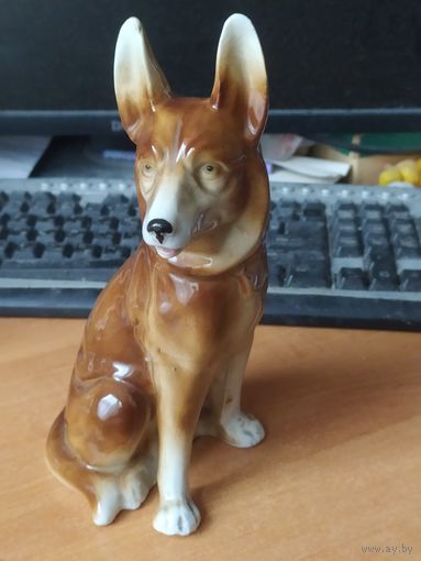 Статуэтка немецкая овчарка.