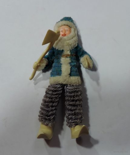 Ёлочная игрушка "Дровосек" 70-е годы ГДР. Длина 11.5 см.