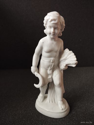 Статуэтка фарфоровая юный Жнец, Германия