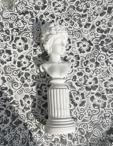 Бюст девушки сувенир