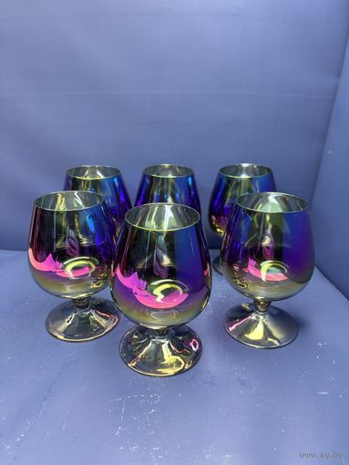 Набор бокалов из шести штук