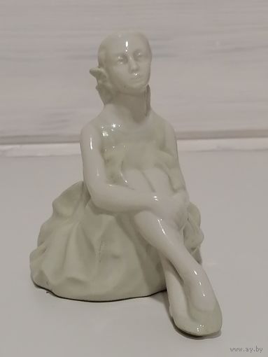 Фарфоровая статуэтка "Балерина" Рига.