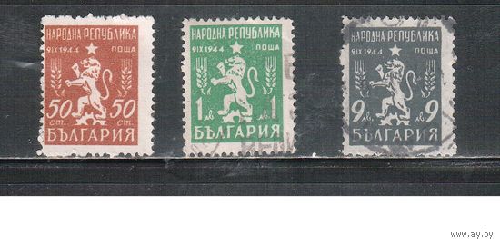 Болгария-1948, (Мих.676-678), гаш. , Стандарт, Герб (полная серия)(2)