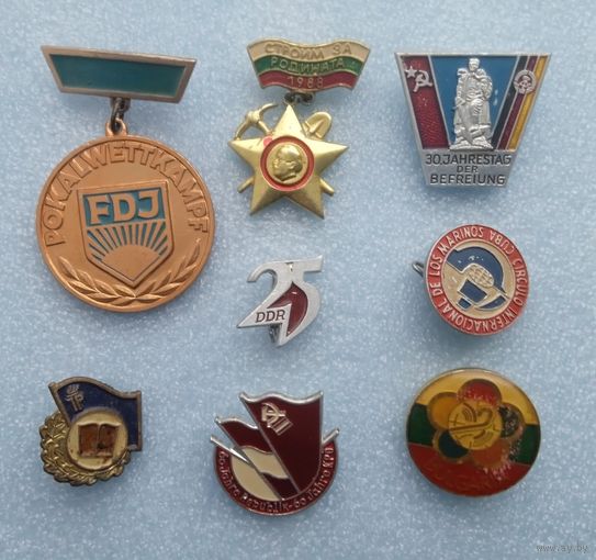 Значки.Соцстраны.