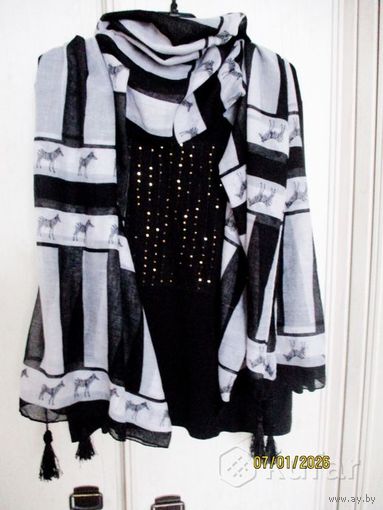 Три легких качественных шарфа