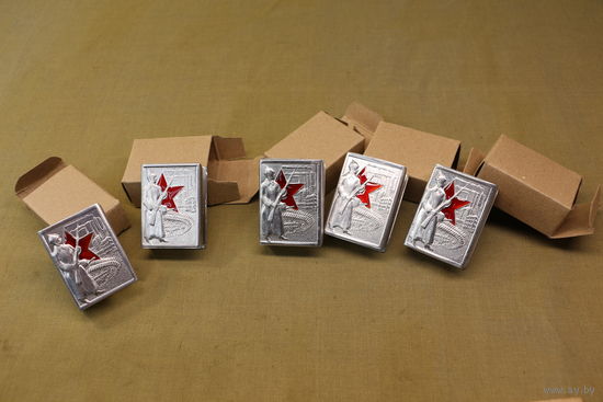 Спичечницы Красноармеец. одним лотом. Распродажа коллекции вещей. С РУБЛЯ! АУКЦИОН!