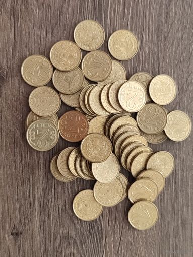 Казахстан. 2 тенге 2005 год. Монета очень редка на данный момент нет в ее в обороте в стране.