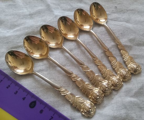 Набор красивых позолоченных ложечек. Распродажа коллекции.