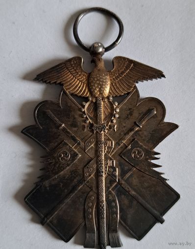 Орден золотого коршуна. Военный. Серебро. Оригинал.