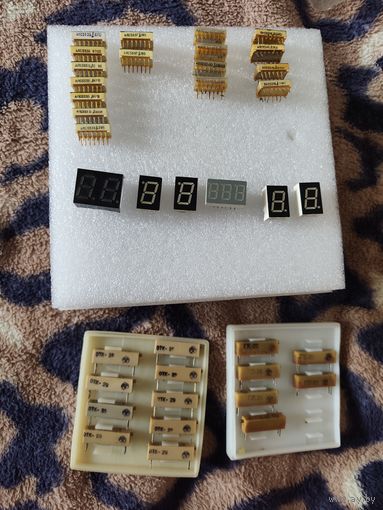 Радиодетали 130 руб за всё