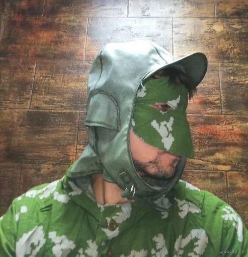 Шапка шлем прорезиненный СССР 1981