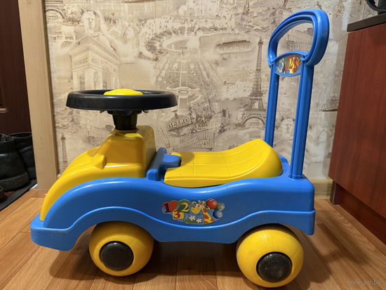 Машинка-толокар - Автомобиль-каталка 1 (б/у)