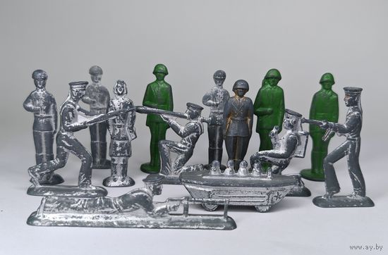 Оловяный солдатик СССР. Одним лотом 14 шт. С рубля