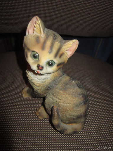 Кот . Кошка .