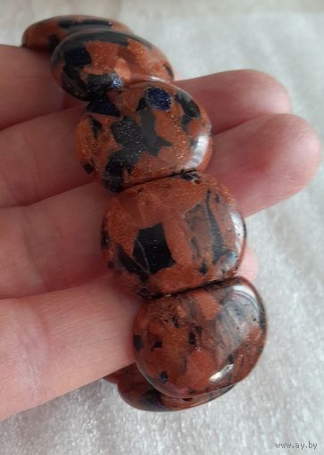 Браслет. Камень.