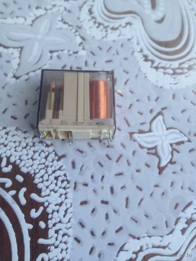 Реле RP 710024 24 В 10А 2 шт (3 р за 1 шт )